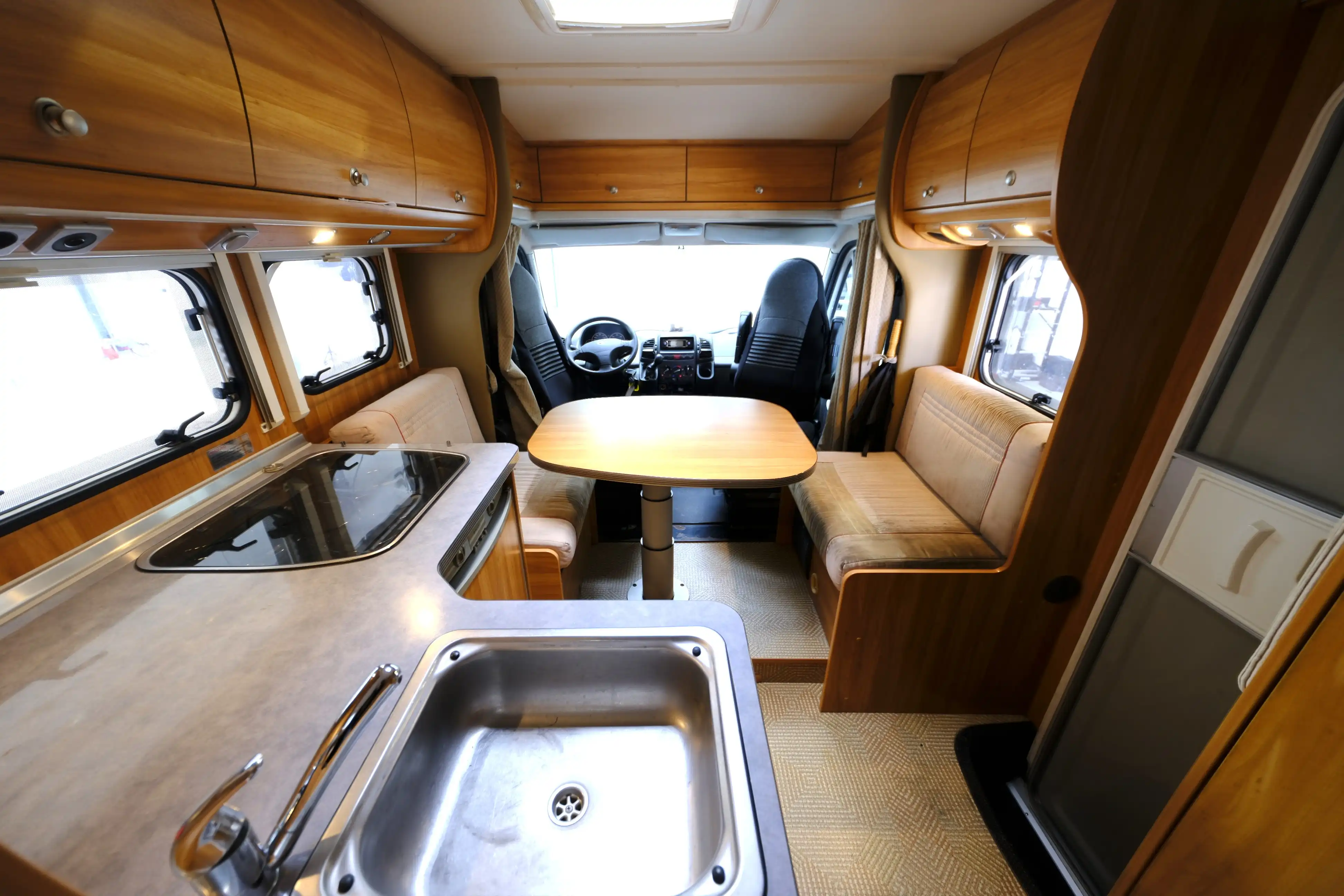 BUERSTNER Marano T 580